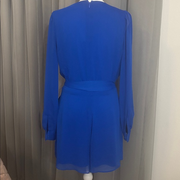 Express Royal Blue Wrap Romper Size S NWT Long Sleeve Date Night Wedding Guest - Picture 3 of 4